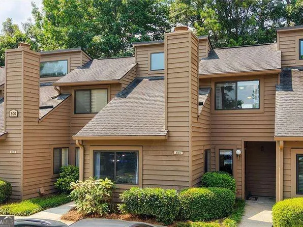 304 Parkaire Xing, Marietta, GA 30068