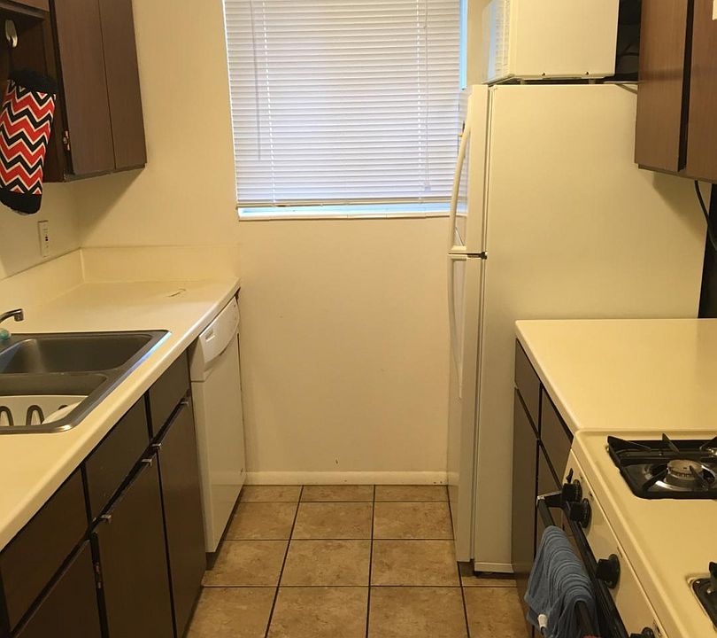 2nd image of 473 S State St APT 119