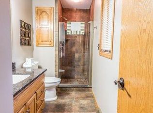 6012 W Sterling Dr, Sioux Falls, SD 57106