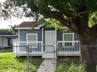 823 N 4th St #11-12-13, Sebastian, TX 78594