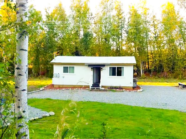 1675 W Lake Lucille Dr