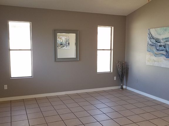 5th image of 7419 N 69th Dr