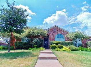 403 Choctaw Ln, Waxahachie, TX 75165