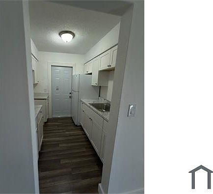 3rd image of 1450 NW 19th Ct #2