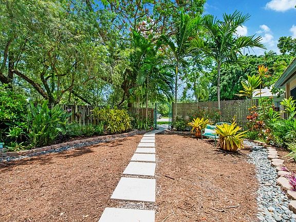 Quiet Cool Reflecting Garden