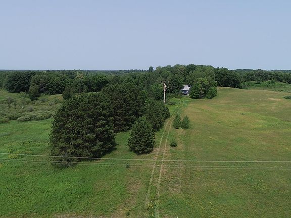 4th image of 45274 310th St