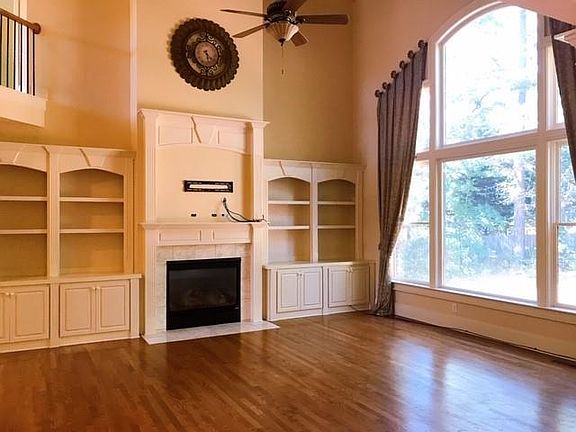 3rd image of 3201 Willowstone Dr
