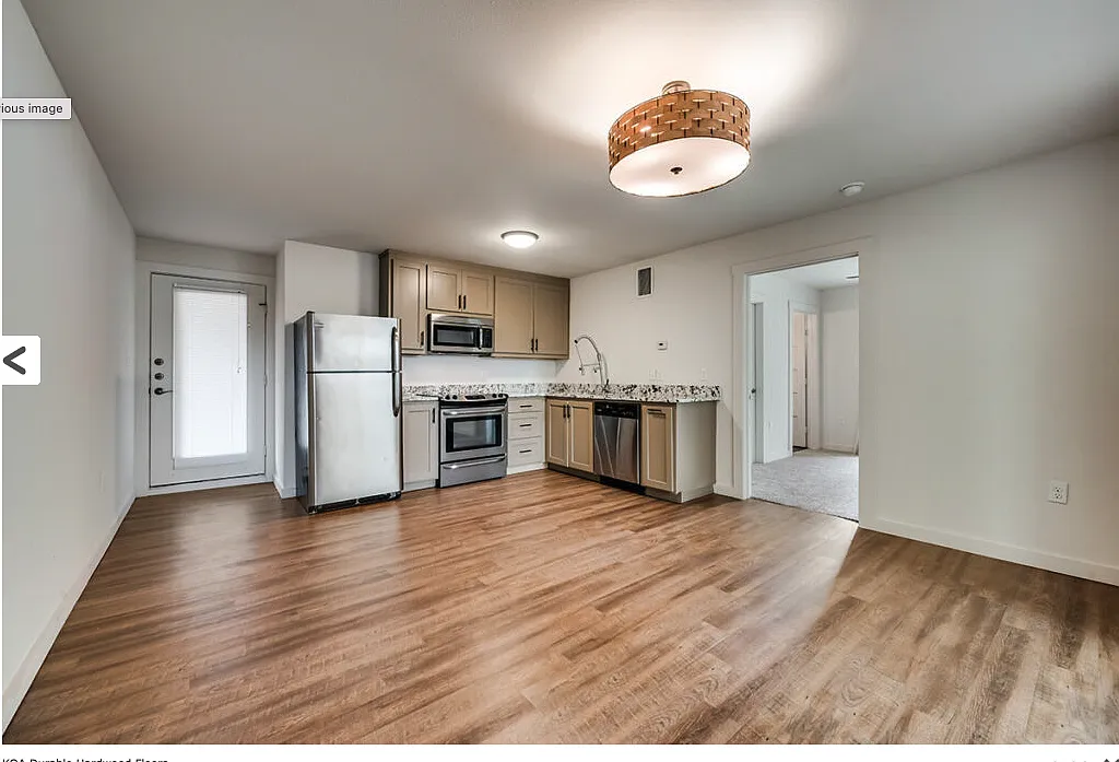 4115 San Jacinto St — Photo 2