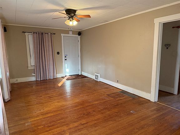 4th image of 3701 Amherst St