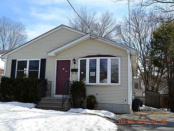 2nd image of 7 Lyman Ave