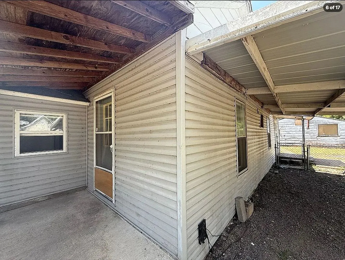 Now Available! - $590 Month / $900 Down — Photo 4