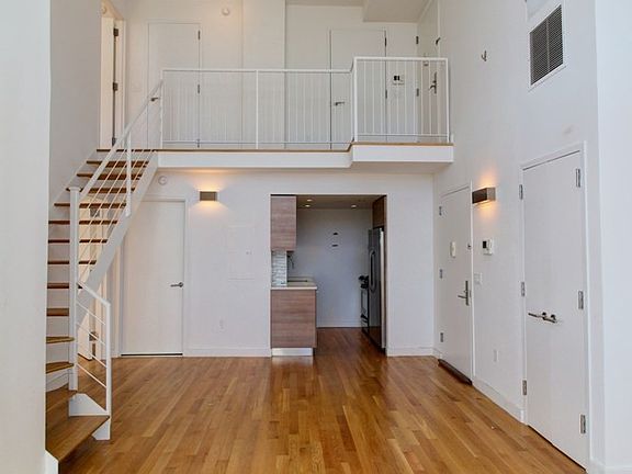 4th image of 339 Greene Ave APT 8E