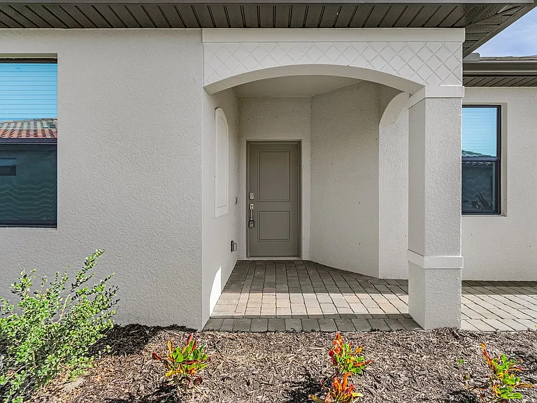 19617 Hinkley Dr — Photo 15