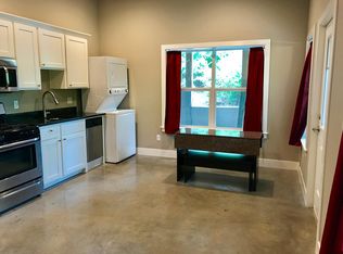 408 W Spruce St, Fayetteville, AR 72703
