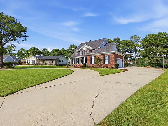 2nd image of 3766 Annandale Dr.