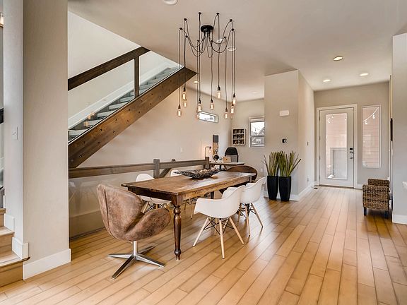 5th image of 5507 Valentia St