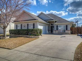 9733 Water Tree Dr, McKinney, TX 75072