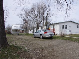 342 N 1st Ave, FORSYTH, MT 59327