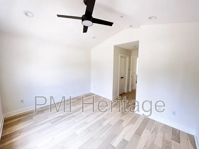 604 N 6th St — Photo 5