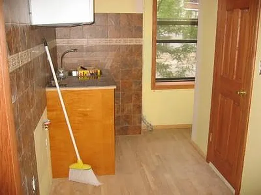 Rented by Keller Williams NYC | media 20