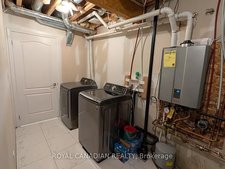 24 Midhope Way — Photo 24