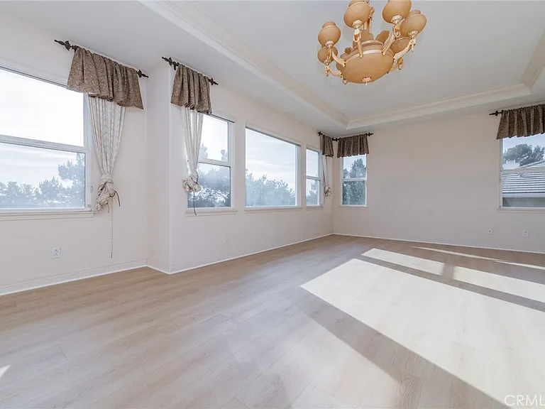 5435 Vista Del Mar — Photo 32