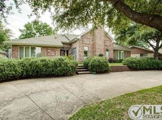 403 Canyon Creek Dr, Richardson, TX 75080