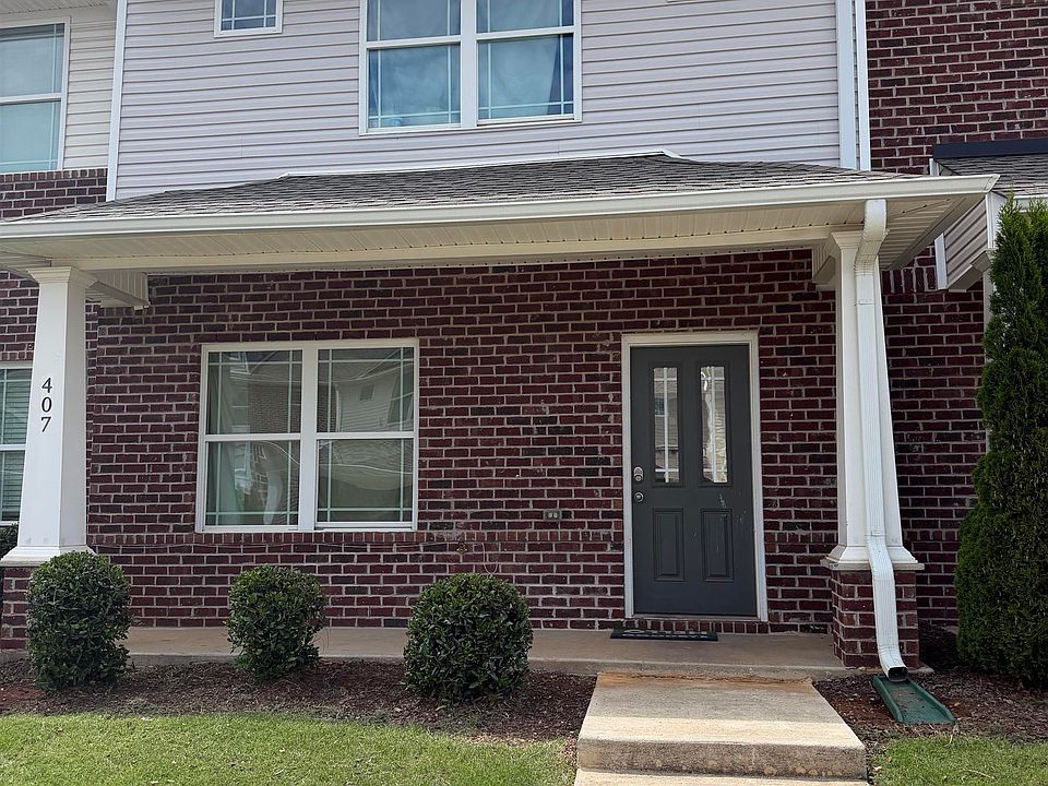 1st image of 407 Falls Pointe SW