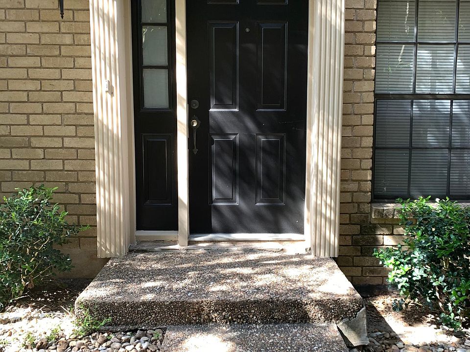 1st image of 8400 Jamestown Dr APT 404
