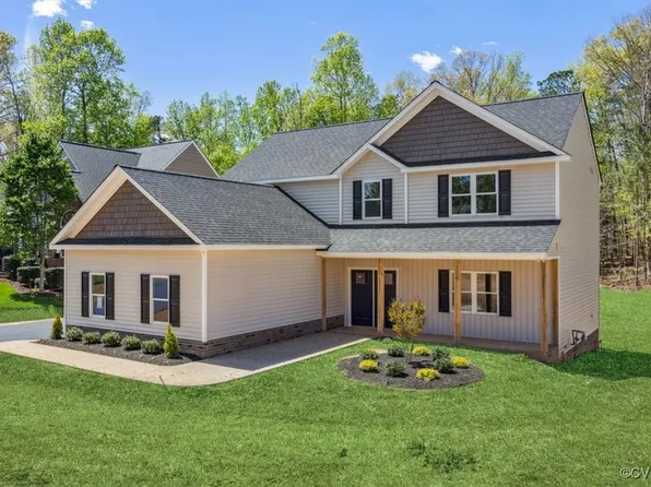 9212 Bailey Oak Dr, Midlothian, VA 23112