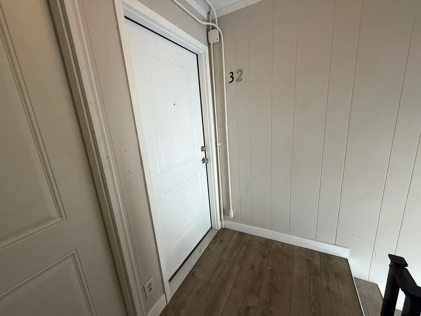 One bedroom, one bathroom — Photo 3
