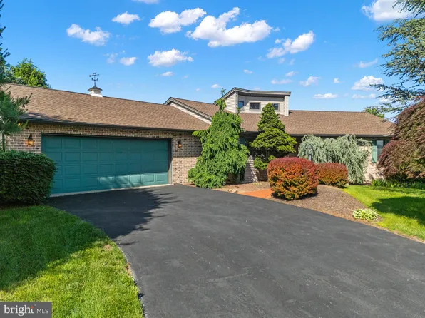 5171 Timber Ln, Schnecksville, PA 18078