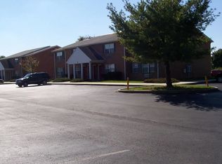 Lindsey Terrace Apartments, Martinsburg, WV 25404