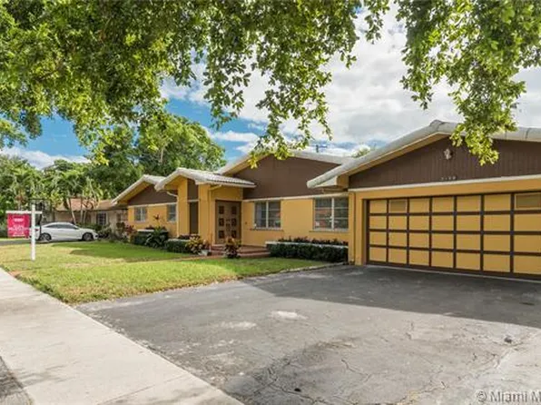 2156 NE 187th St, North Miami Beach, FL 33179
