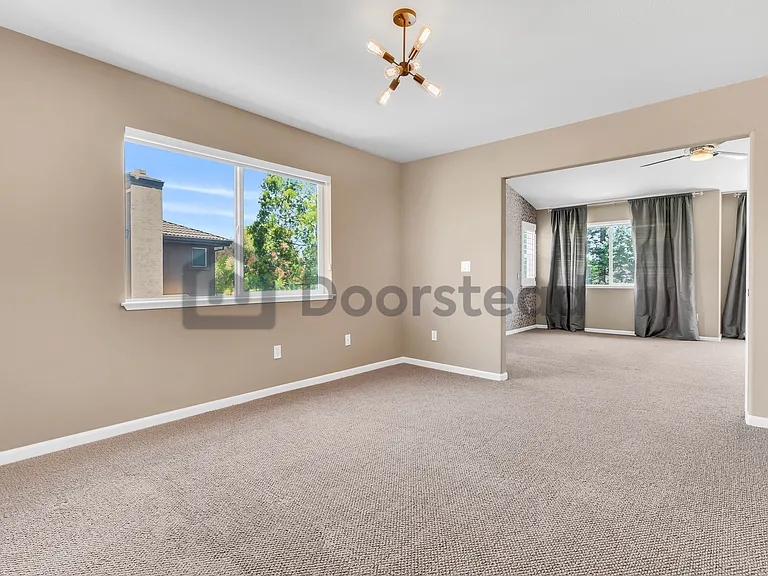 513 Winding Brook Ct — Photo 30
