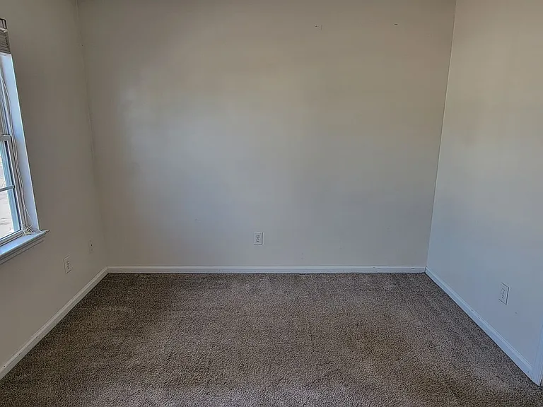 106 Pinegrove Ct — Photo 19