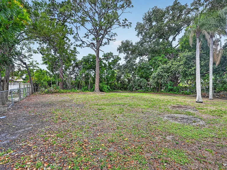 2508 Cardwell Way — Photo 37