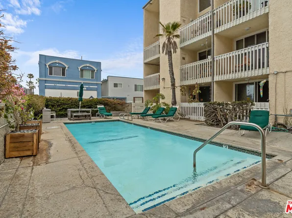 22 Navy St APT 202, Venice, CA 90291