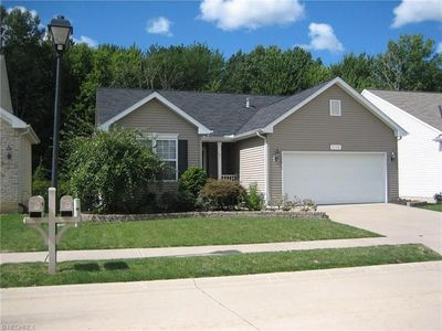 5126 Park Trl, North Ridgeville, OH, 44039