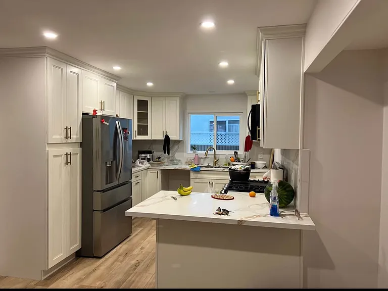 Grace Ave — Photo 10
