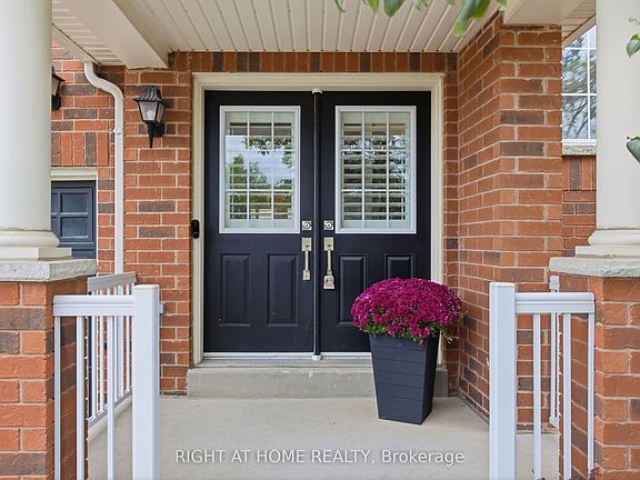 2nd image of 316 Duncan Ln