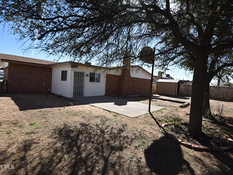 3417 Guthrie St — Photo 18