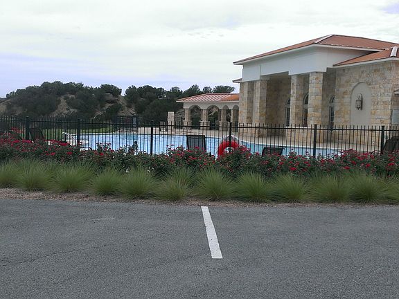 Beautiful Club House & Pool
