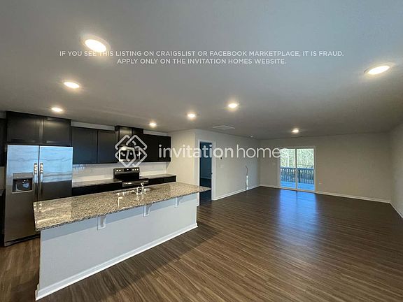 4th image of 5024 Cameron Commons Pkwy