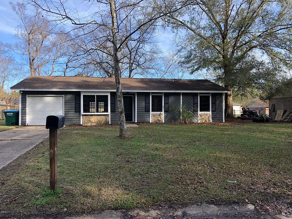 1st image of 2408 Briargate Dr