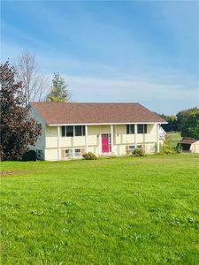 1685 Twin Oaks Dr, Penn Yan, NY, 14527