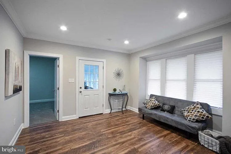 14 Sewell St — Photo 14