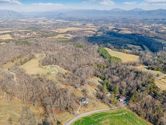 4th image of 3770 Blue Ridge Tpke