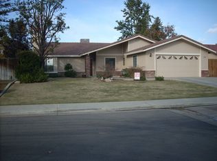 6928 Aztec Way, Bakersfield, CA 93308