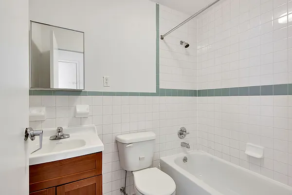 Rented by Besmatch Real Estate Inc | media 21